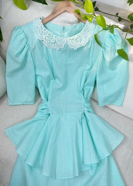 (us)80s lace collar dress